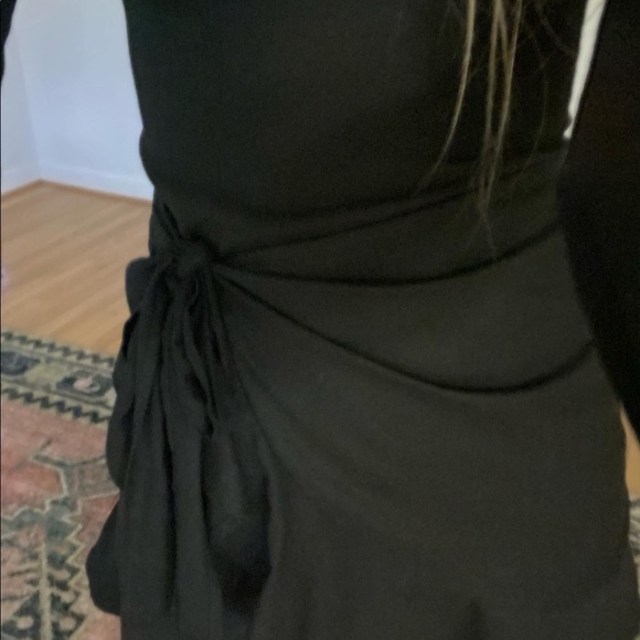 "The Villa Mini Dress" BNWT Princess Polly Black Tie waist mini dress - Picture 3 of 3